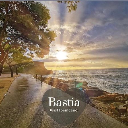 La Casa Di L'Acqua Au Pied De La Citadelle Lägenhet Bastia  Exteriör bild